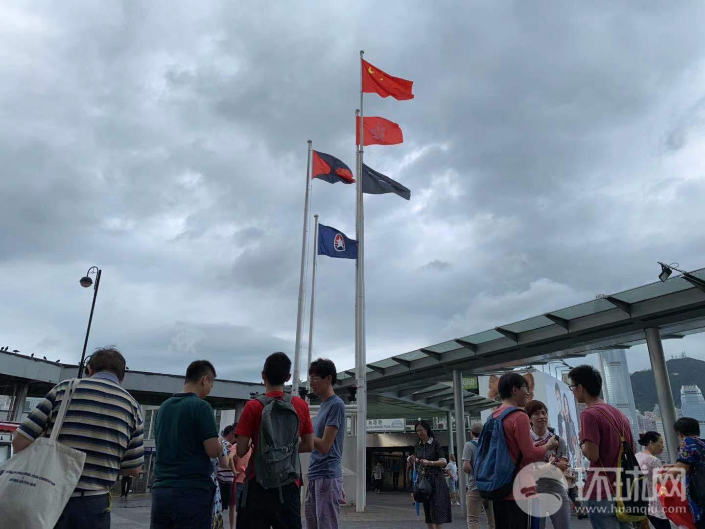 点了“10头鲍”,却只上了6个鲍鱼,顾客给差评!店家:她不会吃